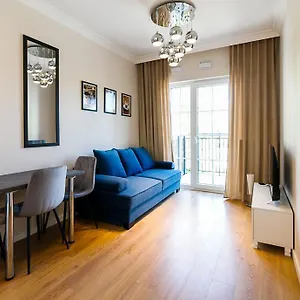 apartament-bulwar-staromiejski-stare-miasto-centrum.hotelswroclaw.com/